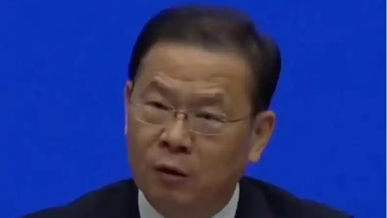 人社部：要把未参保人员找到动员参保