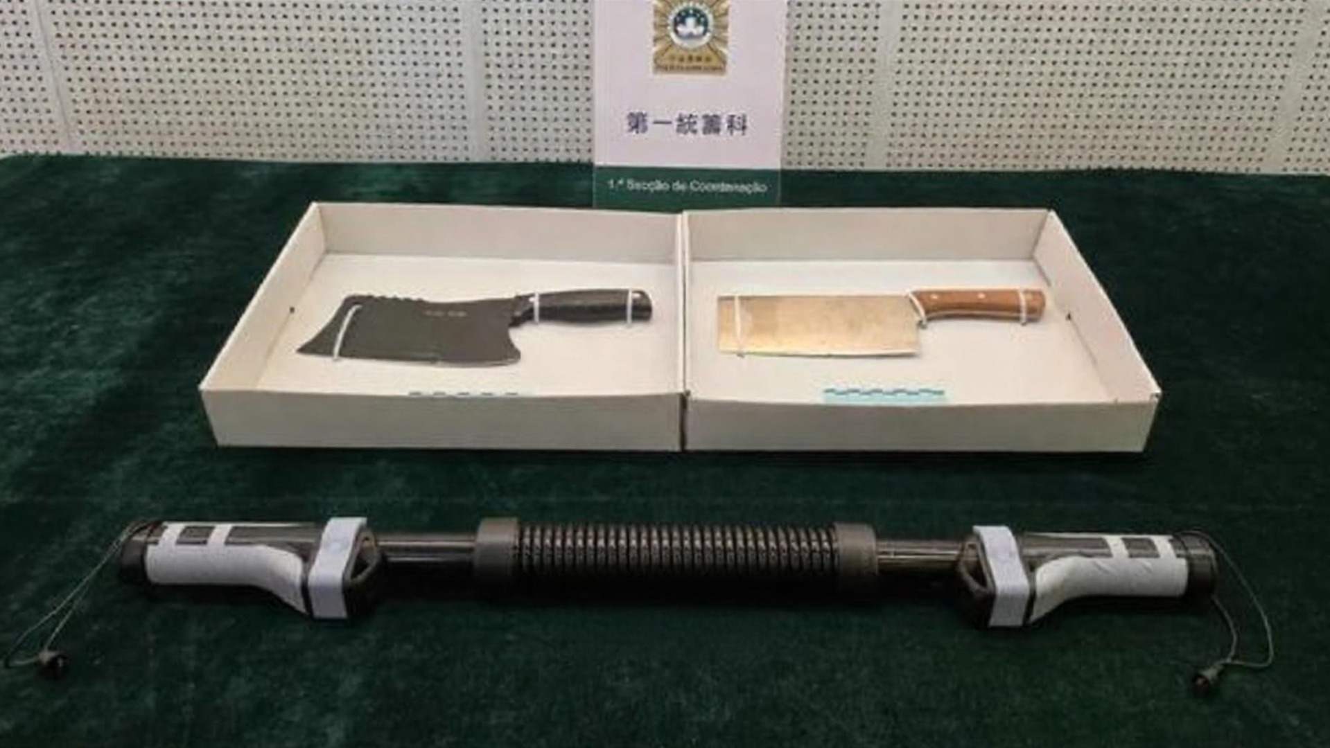 二十年夫妻因1万元打斗致丈夫死亡